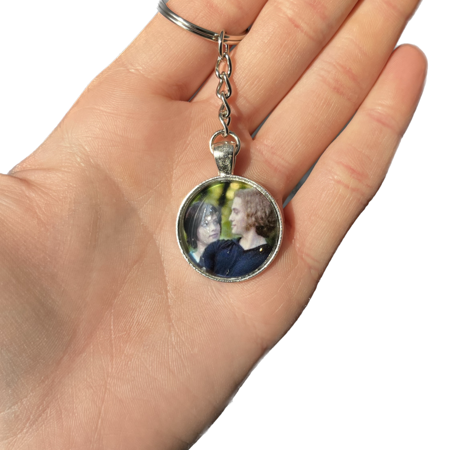 Alice & Jasper phone charm