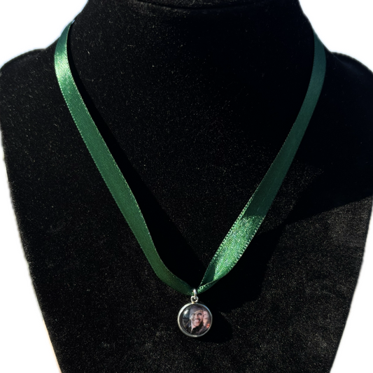 Derek Morgan ribbon necklace